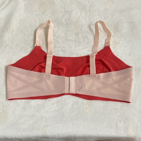Knix bra, size 5.​​ - Picture 2 of 6